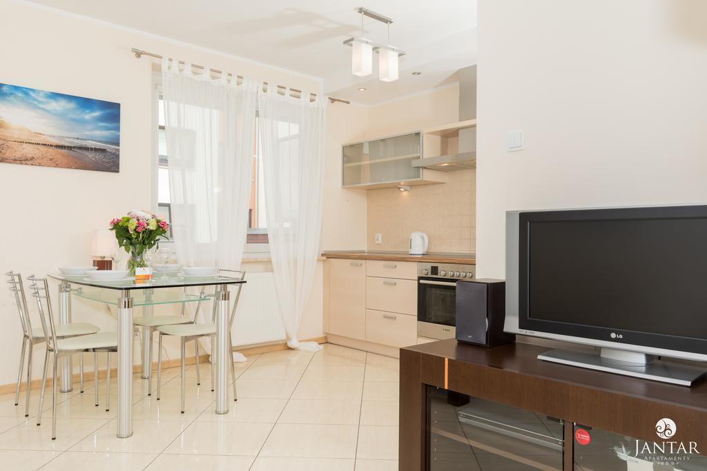 Jantar Apartamenty- Zielone Tarasy 코워브제크 외부 사진