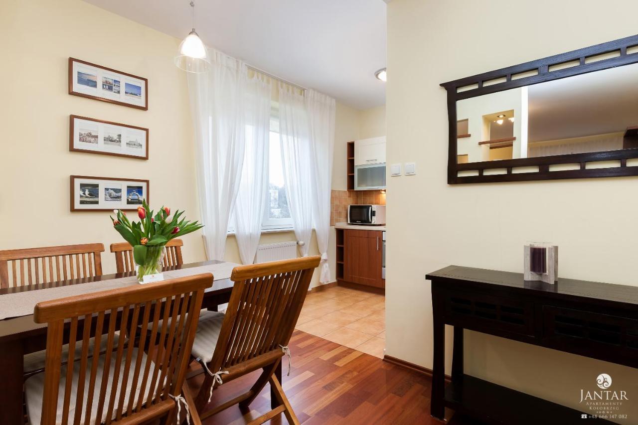 Jantar Apartamenty- Zielone Tarasy 코워브제크 외부 사진